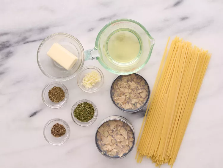 Linguine with Clam Sauce