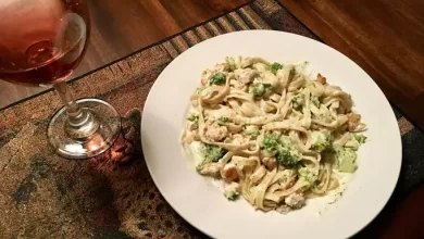 Fettuccine Alfredo